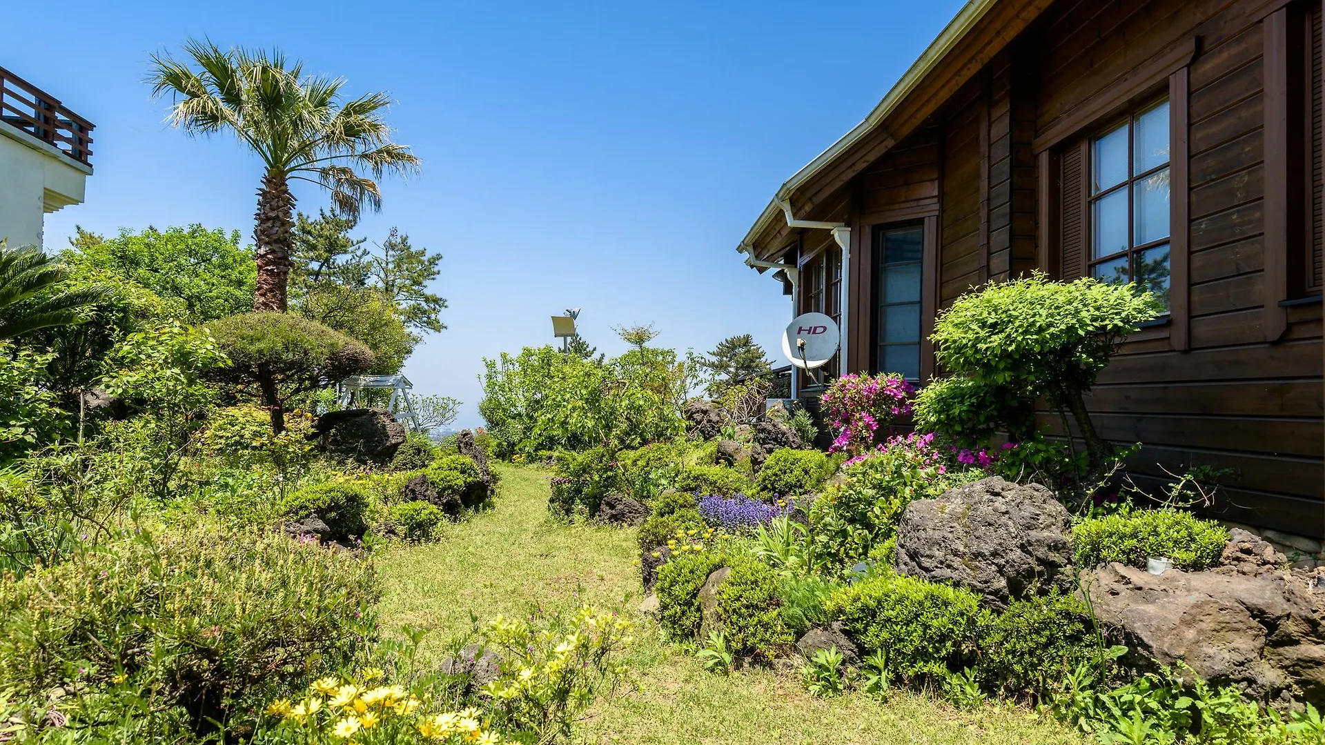On The Sea Pension Jeju Holiday home