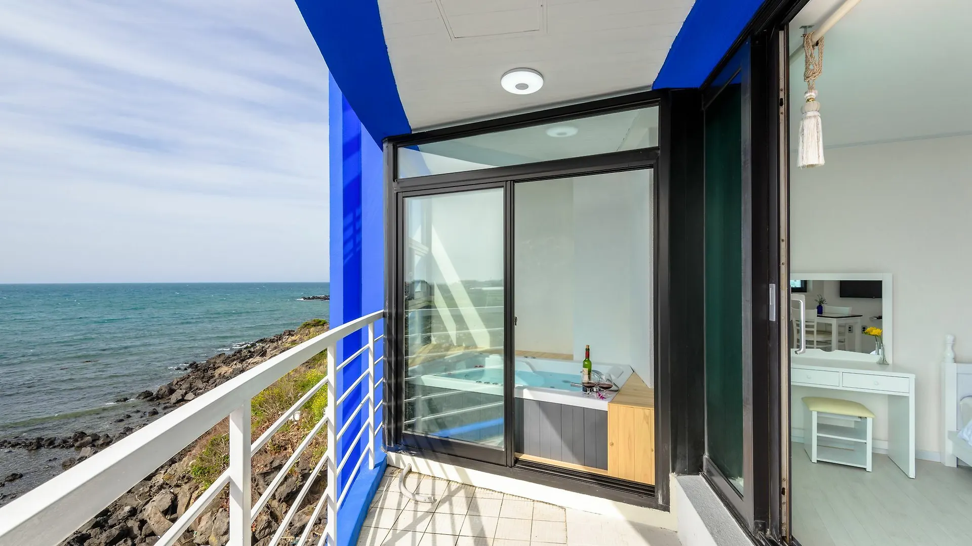 Holiday home On The Sea Pension Jeju