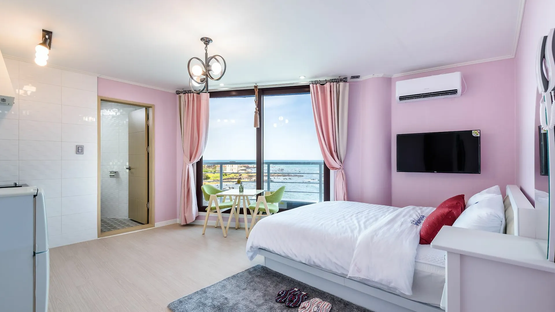 Holiday home On The Sea Pension Jeju