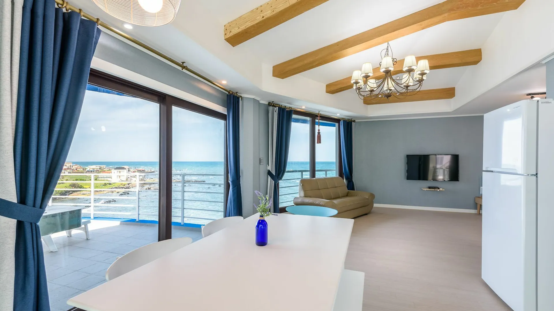 On The Sea Pension Jeju Holiday home